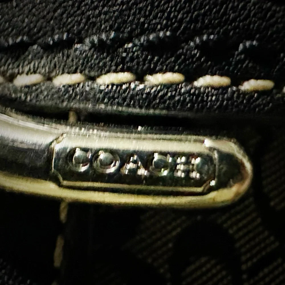 Vintage Coach soho shoulder bag Black and Gray Women's Bag - Picture 2 of 9